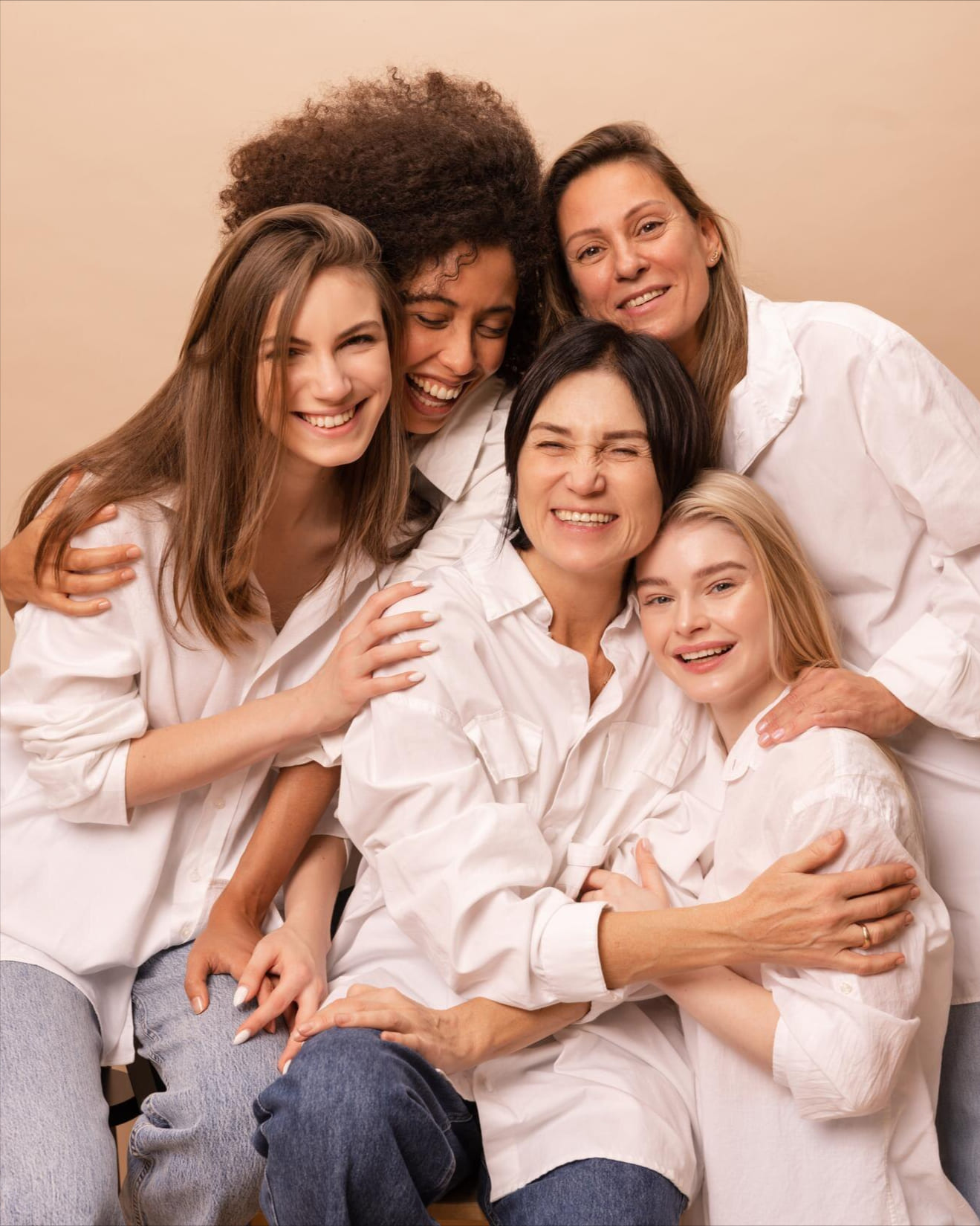 plusieurs femmes portraits (1)